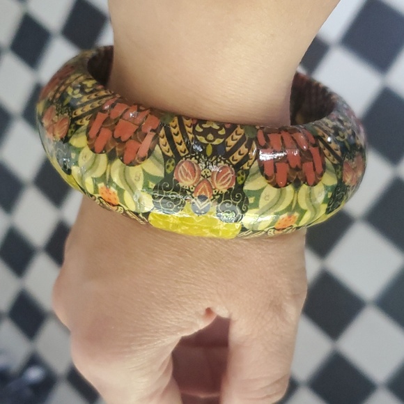 The Metropolitan of Art museum Jewelry - Vintage The Metropolitan of Art Bracelet